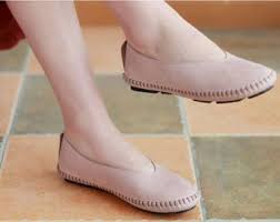 Pin De Nihatkilic En Carik En 2020 Zapatos De Piel Zapatos Comodos Zapatos Mujer