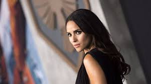 Falling asleep in guatemala and waking up in argentina was not out of norm for her. Adria Arjona Joins Melissa Mccarthy In Life Of The Party Latinheat Entertainment