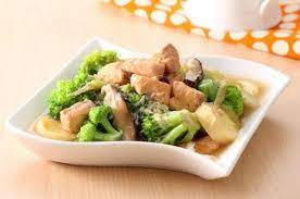 Buah dan sayur memberi semua jenis vitamin dan mineral untuk anda dan bayi. Berbagai Menu Makanan Ibu Hamil Sedap Bergizi Sajian Sedap