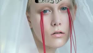 Seuls quelques fragments de nous” at Galerie Thaddaeus Ropac