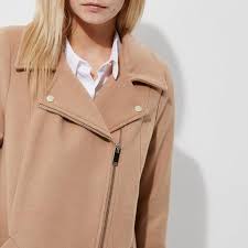 Warm enough for november with a sweater underneath, but i wouldn't recommend it for winter unless you are in a mild climate. Petite Camel Faux Fur Trim Biker Collar Coat From River Island On 21 Buttons