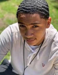 Paul Akpan's Instagram, Twitter & Facebook