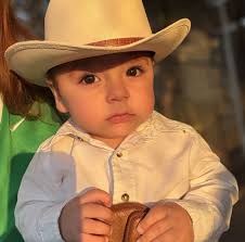 2016 Kenworth T680 Kenworth T680 2016 Pedimento VU. Motor Cummins ISX 15  450HP. Transmisión Eaton Fuller de 10velocidades. Mancuerna de 42,000  libras. En muy buenas condiciones mecánicas como estéticas. 📲Cel:  4491169458 VISITA