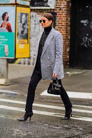 The Best Street Style From New York Fashion Week Fall 2020 Cool Street Fashion New York Outfits Nyfw Street Style