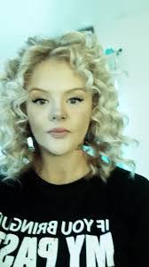 Kaitlyn Hicks's Instagram, Twitter & Facebook