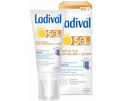 Habe lange gesucht nach einem gut verträglichen sonnenschutz der. Ladival Ladival Anti Age Anti Pigmentflecken Sonnenschutz Gesicht Lsf 50 50 Ml Ab 11 17 Preisvergleich Bei Idealo At