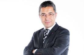 Gazeteci yazar veyis ateş spikerler derneği genel başkanlığı'nın yanı sıra habertürk tv kanalının sevilen isimlerindendir. Turkiye Gazetesi Foto Galeri Veyis Ates Istifa Etti Veyis Ates Kimdir