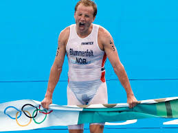 Mar 26, 21 10:30 post #4 of 6 (914 views) sam appleton too. Zblr4uyey9iafm