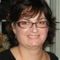 Carolyn Pugh's Instagram, Twitter & Facebook