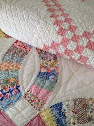 Beautiful Irish Chain And Wedding Ring Quilts 1920 S 1930 S Double Wedding Ring Quilt Wedding Ring Quilt Quilt Patterns