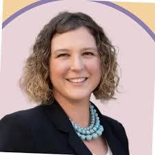 Leslie Bauman's Instagram, Twitter & Facebook