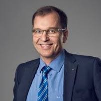 Paul Turenne's Instagram, Twitter & Facebook