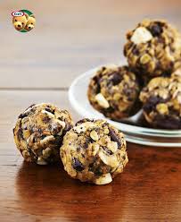 Bouchees Au Beurre D Arachide Reveil Matin Recette Peanut Butter Snacks Peanut Butter Snack Bites Snack Bites