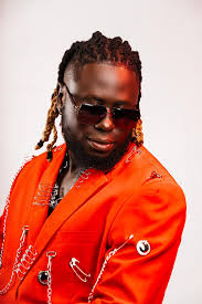 🚨Pallaso “stops” AlienskinUg and his entire fangone forest members from  waving their flags in public .