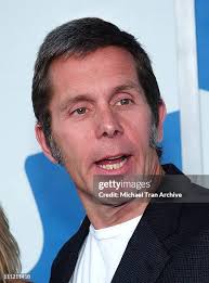 1,094 Cole In Concert Los Angeles Ca Stock Photos, High-Res Pictures, and  Images