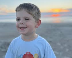 Celebrated 5 years being married to my best friend. Thankful you'll always  be my home💕 We took our littles to the Bahamas, Dominican Republic, and  Turks and Casios 💕