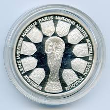 Accueil > monnaies françaises (470 à 2002) > modernes (1789 à 2002) > 10 francs. 10 Francs Coupe Du Monde 1998