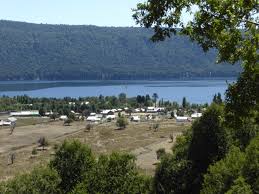 Archivo Laguna Y Villa Icalma Region De La Araucania Chile Jpg Wikipedia La Enciclopedia Libre