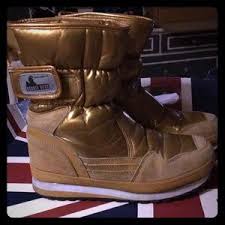 Gold Rubber Duck Snowjogger Boots Size 9