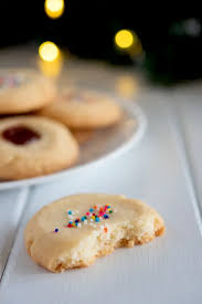 Tender, buttery, crisp puerto rican cookies called mantecaditos (also polvorones) are perfect for christmas with sprinkles or guava paste! Mantecaditos Puerto Rican Cookies Kitchen Gidget
