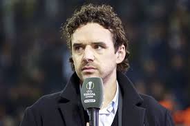 He is now retired, and works as a commentator. Igfn7e6clhcmbm