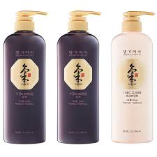 The truth of the matter is that many clarifying shampoos for oily hair rely on a good amount of sulfates; Daeng Gi Meo Ri Ki Gold Premium 3 Pack