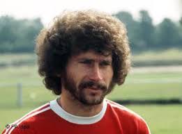 Paul Breitner swapped Bayern Munich for Real Madrid - 0,,2195786_4,00