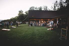 See Shenandoah Woods A Beautiful Shenandoah Valley Barn Wedding Venue Find Prices Detailed In Wedding Venues In Virginia Wedding Venues Wedding In The Woods