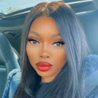 Tabitha Sargent's Instagram, Twitter & Facebook