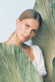 Kenna Reed's Instagram, Twitter & Facebook