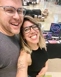 Kathryn Nolan's Instagram, Twitter & Facebook