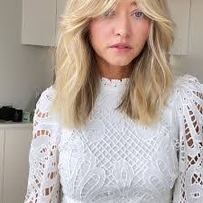 Stephanie Mason's Instagram, Twitter & Facebook