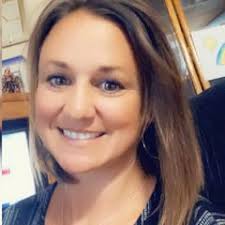 Amy Toler's Instagram, Twitter & Facebook