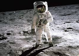 We're ready to go to antarctica! Buzz Aldrin Evacuated From Antarctica Due To Health Concerns Voice Of America English
