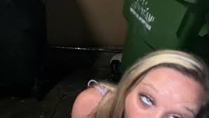 Dixie Lynn dixielynnxxx onlyfans porn - CamStreams.tv