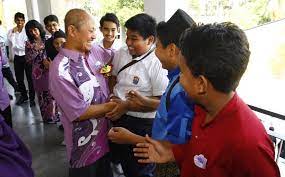 Anda boleh membuat dan hantar secara online yang dibangunkan oleh kementerian pendidikan malaysia yang mana mypt3 akan kongsikan maklumat jawatan di bawah ini. Guru Asal Kedah Kelantan Terengganu Paling Ramai Mohon Pertukaran Dari Sabah Sarawak Semasa Mstar
