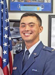 Dabbs commissions in Airforce