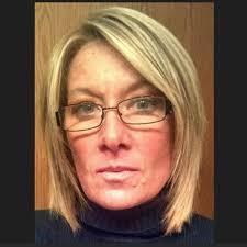 Jeanne Quinlan's Instagram, Twitter & Facebook