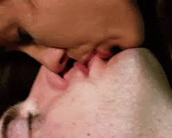 Kiss Gifs Get The Best Gif On Giphy