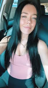 haley snell (@haaleysnell)