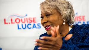 Charleston Topic Lucas