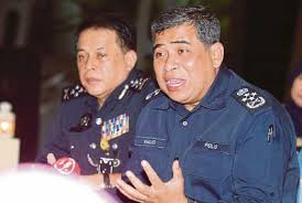 At the same time, ali said a working committee chaired by sabah deputy chief minister tan sri joseph pairin kitingan would also be formed. Mh17 2 Police Officers To Be Based In Netherlands Ukraine