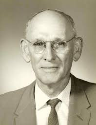 Just a suggestion I think that all members of this group should identify  what city or store you worked in in order to identify if we know other  members￼