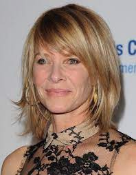 35 Pretty Hairstyles For Women Over 50 Shake Up Your Image Come Out Looking Fresher Popular Haircuts Medium Hair Styles For Women Medium Length Hair With Layers Medium Hair Styles