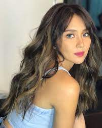 Kathryn Bernardo Filipina Beauty Morena Beauty Philippines Hair Styles Hairstyle Long Hair Girl
