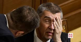 Lži z ruských webů i prosté „sami máme málo“. Co říkají čeští politici,  kteří podlamují pomoc Ukrajině — Deník N