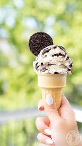Oreo Vanilla Ice Cream