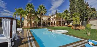 Descubre y disfruta de mallorca. Vacaciones En Espana 2021 2022 Apartamentos Villas Y Casas Rurales Para Alquilar