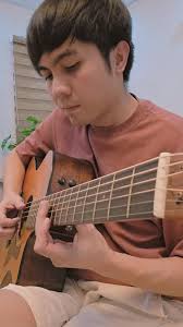 Fingerstyle Guitar Performance by Ralph Jay