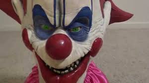 The killer clown isn't really. Tekening Killer Clown Alguns Dos Palhacos Mais Assustadores De Todos Os Tempos Killer Clowns Have Been Spotted All Over The Uk In Recent Weeks Following A Worldwide Craze In